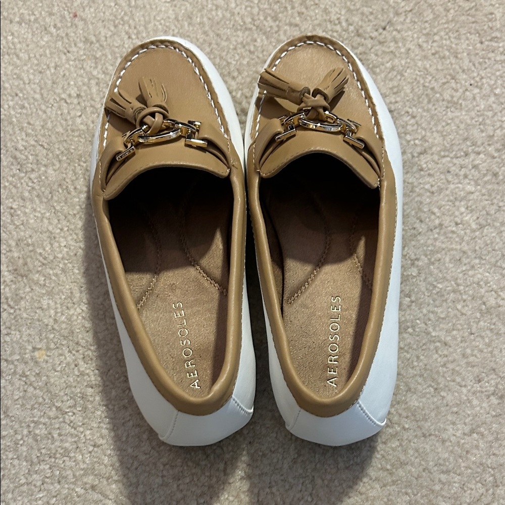AEROSOLES Tan and White Loafers